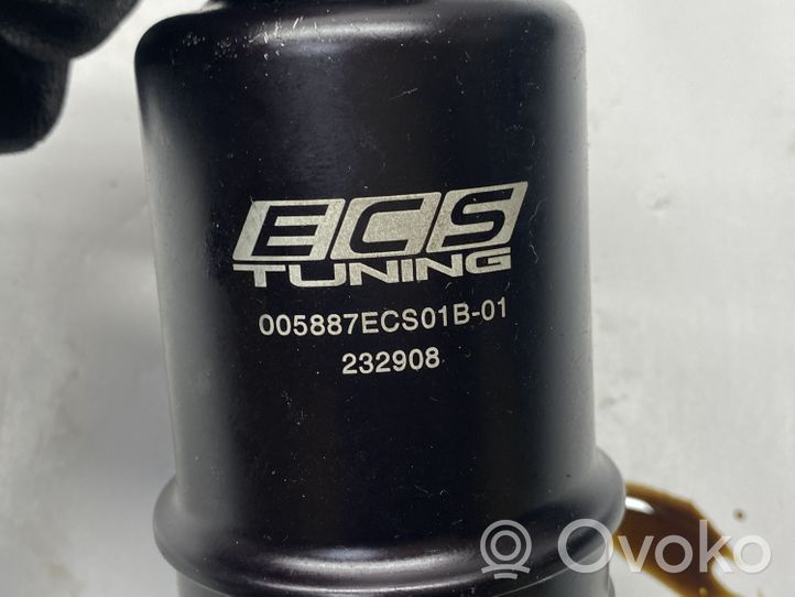 Volkswagen Jetta VII Coperchio del filtro dell’olio 005887ECS01B