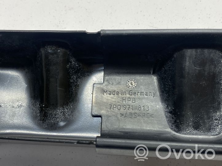 Porsche Cayenne (92A) Podstawa / Konsola fotela przedniego pasażera 7P0881677B