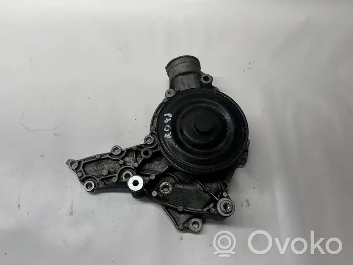 Mercedes-Benz C W204 Water pump A2722020510