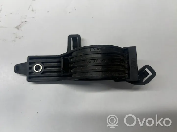 BMW X1 F48 F49 Support de montage de filtre à carburant 8591939