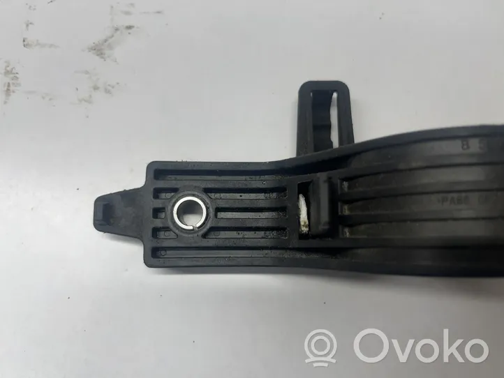 BMW X1 F48 F49 Staffa/supporto di montaggio del filtro carburante 8591939