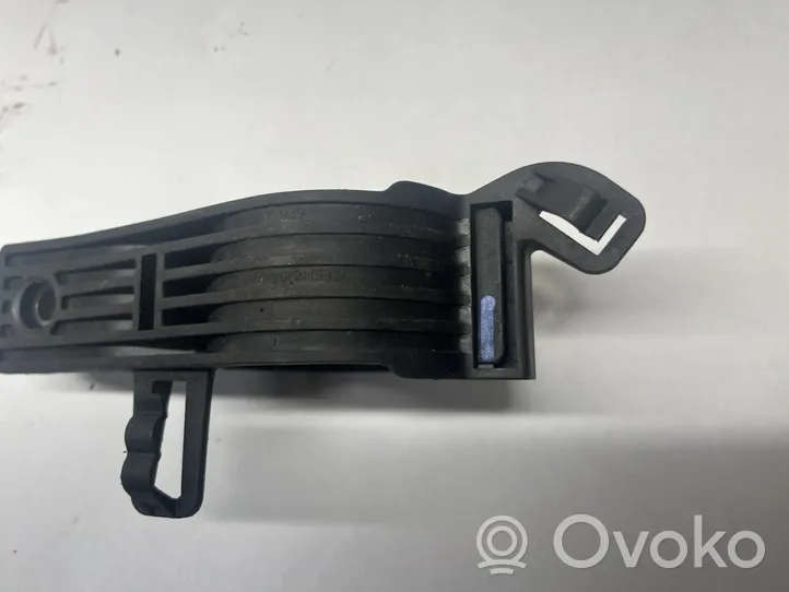 BMW X1 F48 F49 Staffa/supporto di montaggio del filtro carburante 8591939