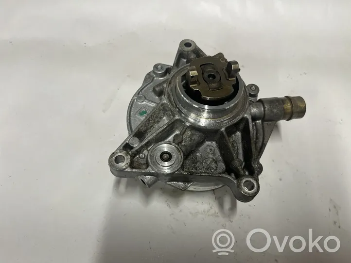 Porsche Cayenne (92A) Pompe à vide 94811005006