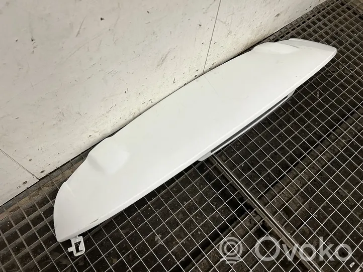 Renault Clio IV Spoiler tylnej szyby klapy bagażnika 960306662R