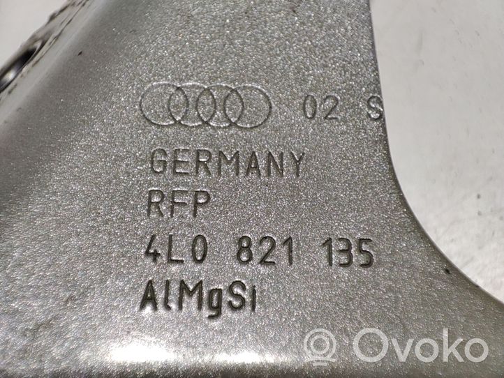 Audi Q7 4L Supporto di montaggio del parafango 