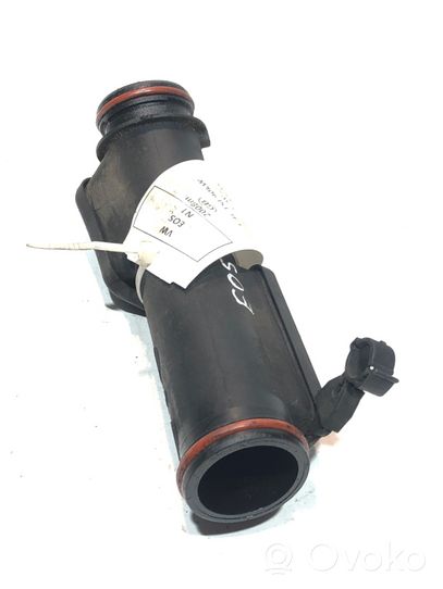 Volkswagen Eos Durite de refroidissement tube 03C145674A