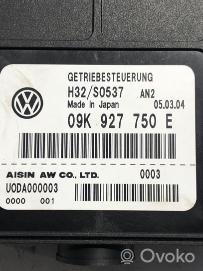 Volkswagen Transporter - Caravelle T5 Module de contrôle de boîte de vitesses ECU 09K927750E