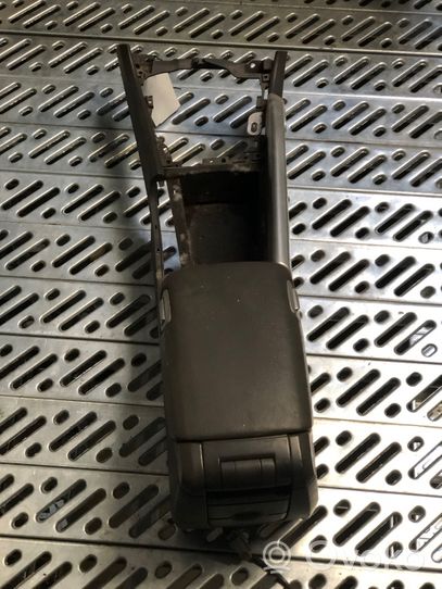 Volvo XC70 Armrest 30672008