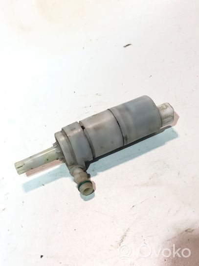 Volvo XC90 Headlight washer pump 