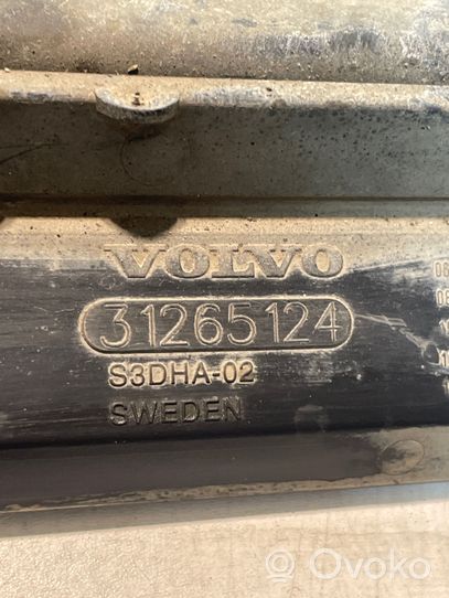 Volvo XC60 Uchwyt / Mocowanie chłodnicy 31265124