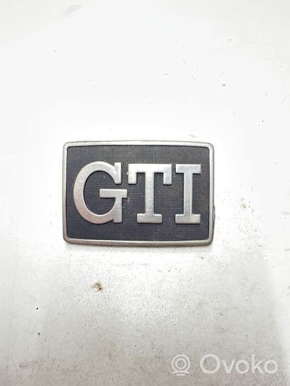 Volkswagen Golf II Logo parafango 191853688J