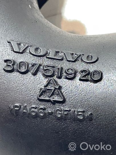 Volvo XC90 Część rury dolotu powietrza 30751920