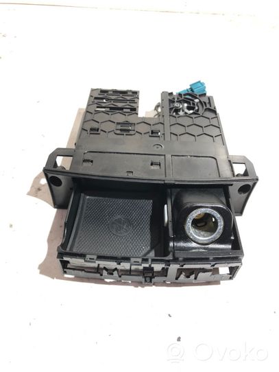 Mercedes-Benz GL X164 Car ashtray A1648100130