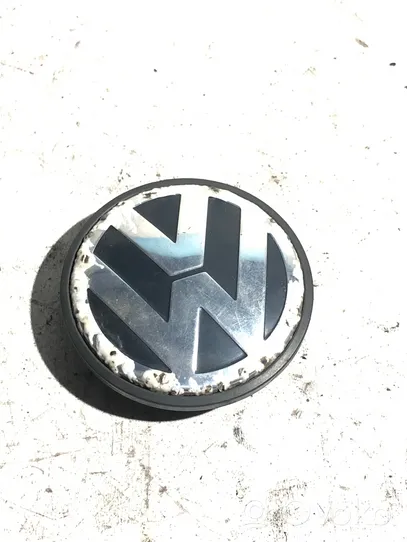Volkswagen Touareg I Alkuperäinen pölykapseli 7L6601149B