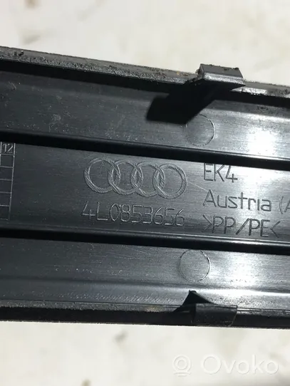 Audi Q7 4L Priekinio slenksčio apdaila (vidinė) 4L0853656