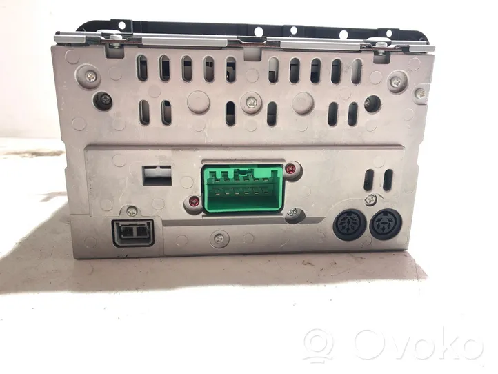 Volvo V70 Radio/CD/DVD/GPS head unit 31215631