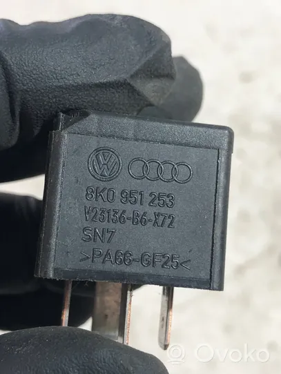 Audi Q7 4L Other relay 8K0951253