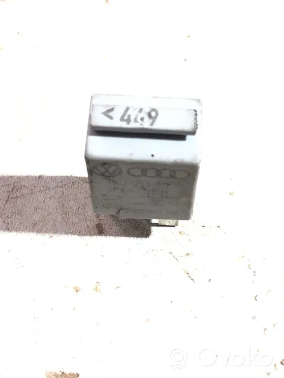 Audi A5 8T 8F Other relay 1K0951253