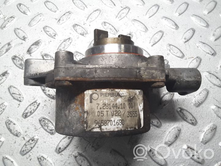 Mazda 2 Pompa podciśnienia / Vacum 9658701680