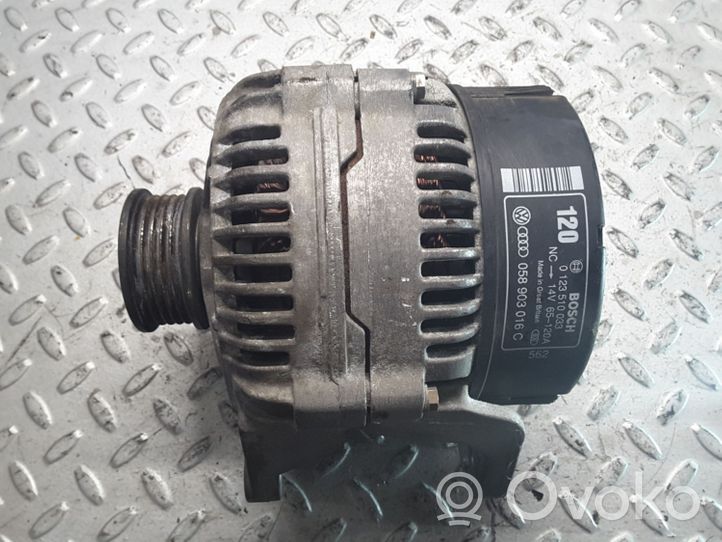 Audi A4 S4 B5 8D Lichtmaschine 058903016C