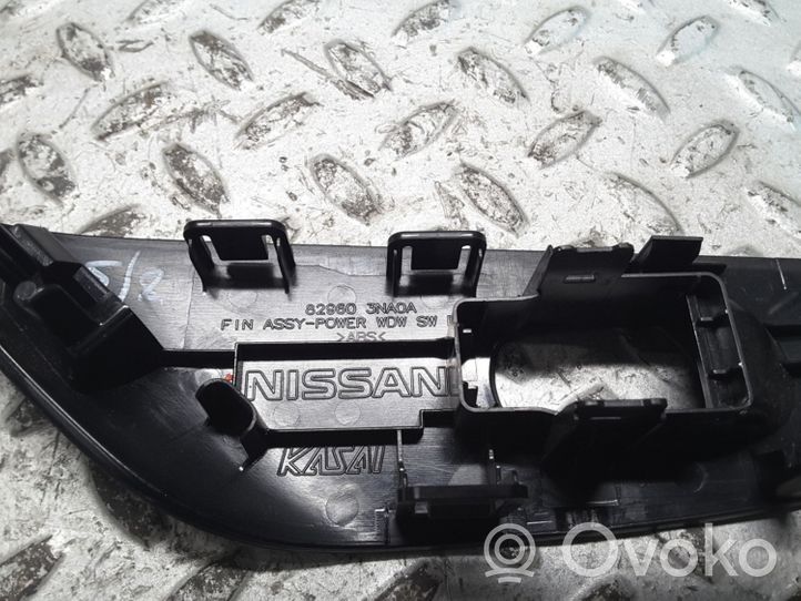 Nissan Leaf I (ZE0) Support bouton lève vitre porte arrière 829603NA0A