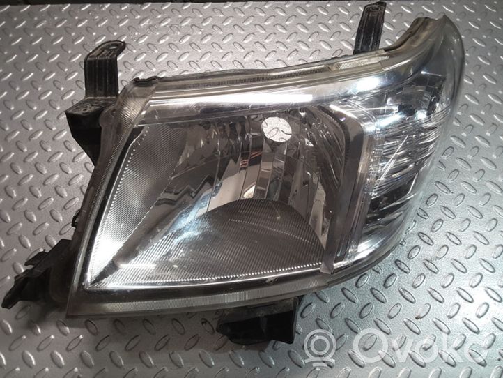 Toyota Hilux (AN10, AN20, AN30) Lampa przednia 811500K440