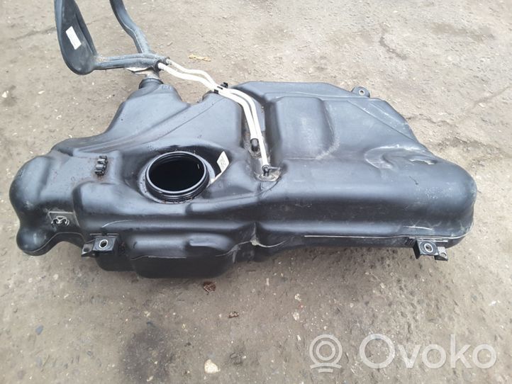 Skoda Fabia Mk3 (NJ) Réservoir de carburant 6Q0201085A