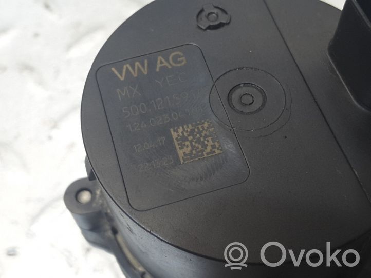 Volkswagen Jetta VI Pompa elettrica dell’acqua/del refrigerante ausiliaria 5Q0121591CF