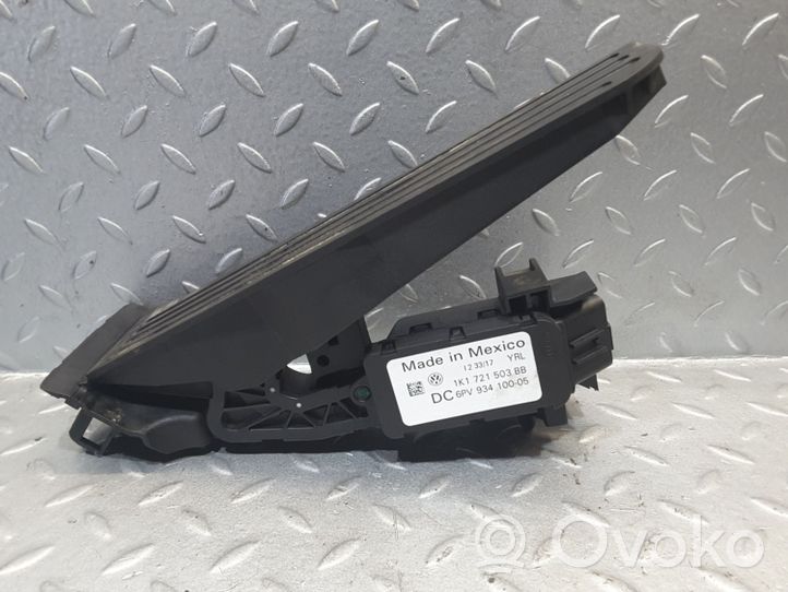 Volkswagen Jetta VI Accelerator throttle pedal 1K1721503BB