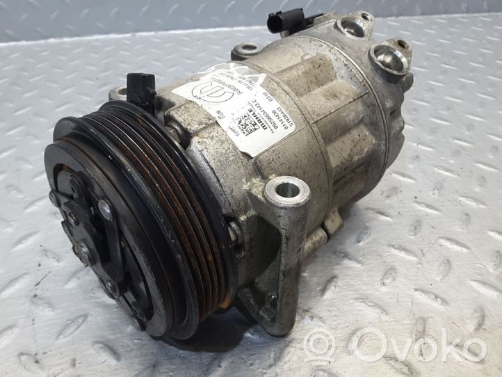 Fiat 500X Ilmastointilaitteen kompressorin pumppu (A/C) 01141430
