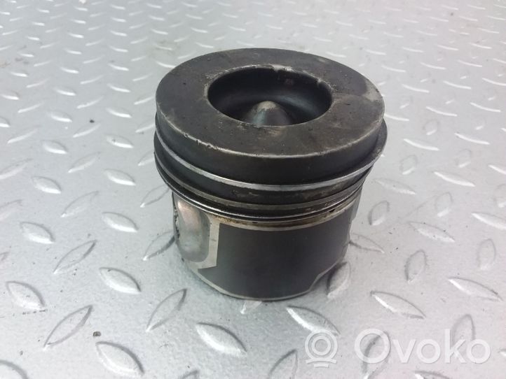 Audi Q7 4L Piston 83L57