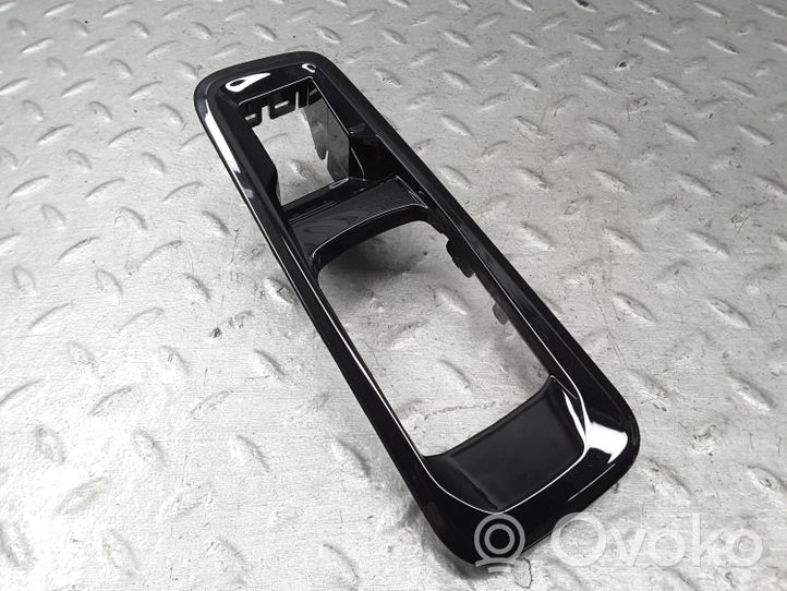 Citroen C5 Aircross Verkleidung Handbremshebel 9817142677