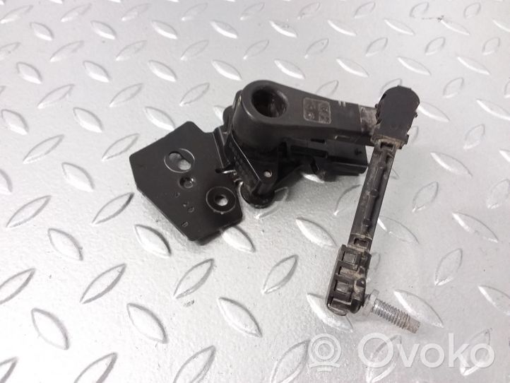 Citroen C5 Aircross Capteur de niveau de phare 9826684080