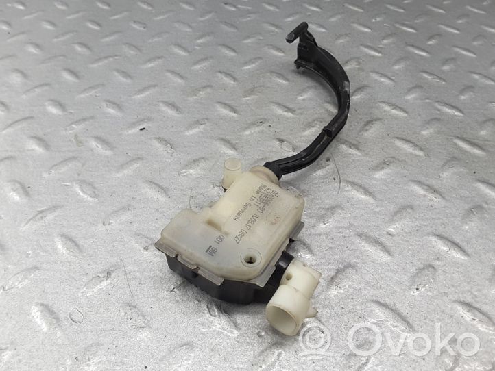 Opel Insignia A Serratura del tappo del serbatoio del carburante 42353811