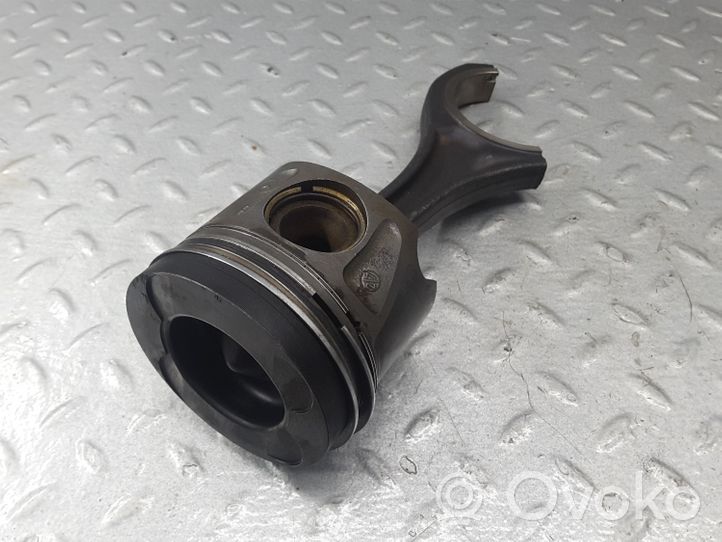 Mercedes-Benz S W221 Piston A6420303420