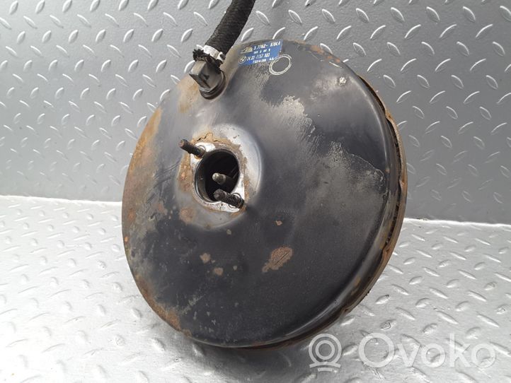 BMW 3 E30 Brake booster 1157983