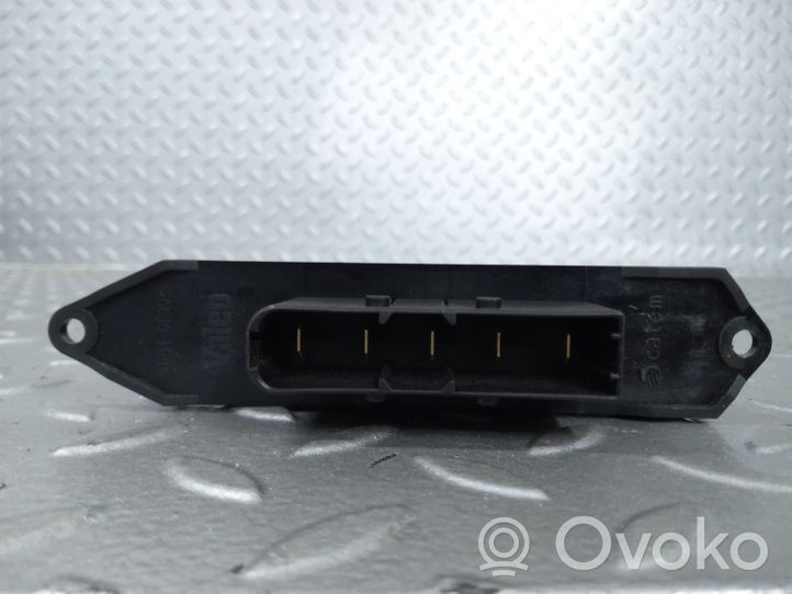 Renault Clio III Elektrinis salono pečiuko radiatorius 7701060006