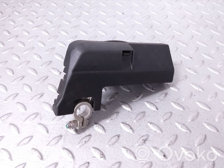 Audi Q7 4M Câble de batterie positif 8J0915459