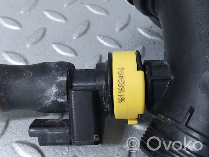 Citroen Berlingo Parte del condotto di aspirazione dell'aria 9810921280