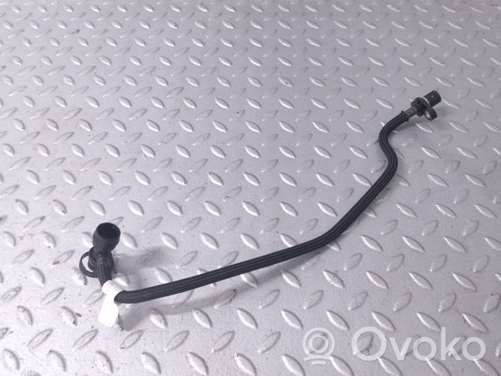 BMW X1 F48 F49 Tuyau sous vide 8637970