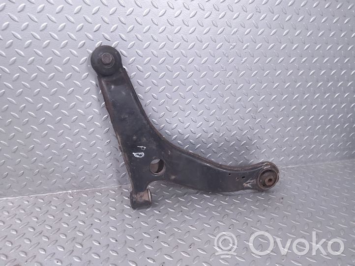 Mitsubishi Grandis Fourchette, bras de suspension inférieur avant QA1024757