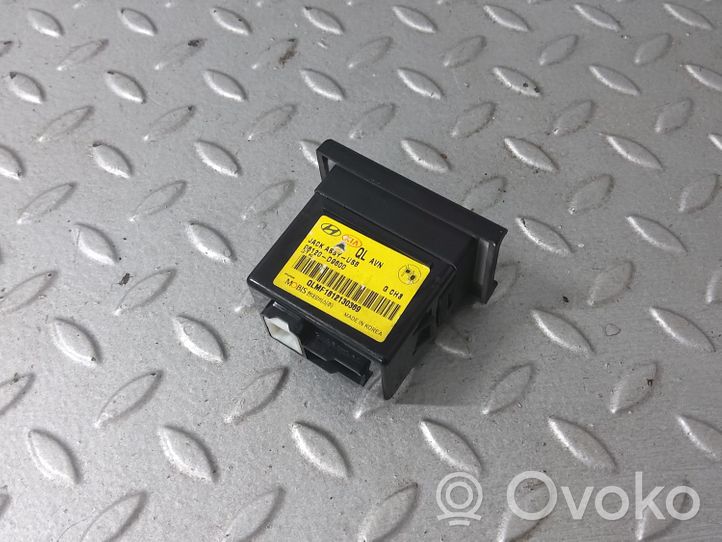 KIA Sportage Connettore plug in USB 96120D9600