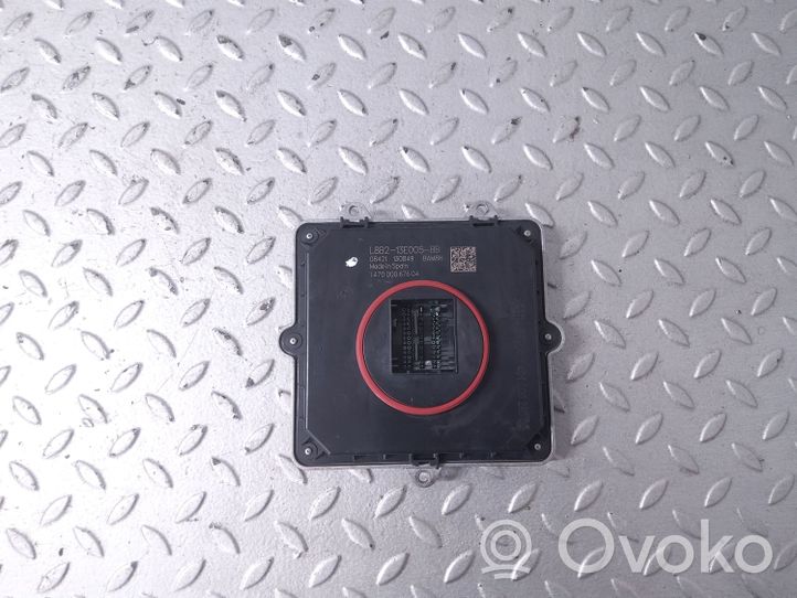 Land Rover Defender Ajovalojen virranrajoitinmoduuli Xenon L8B213E005BB