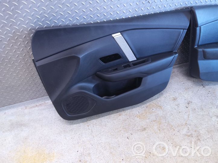 Citroen C4 III e-C4 Istuimien ja ovien verhoilusarja QA1024757