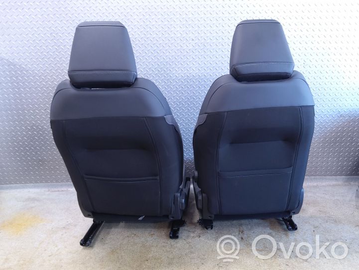 Citroen C4 III e-C4 Set di rivestimento sedili e portiere QA1024757