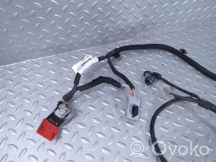 Citroen C4 III e-C4 Câble de batterie positif 9841128480