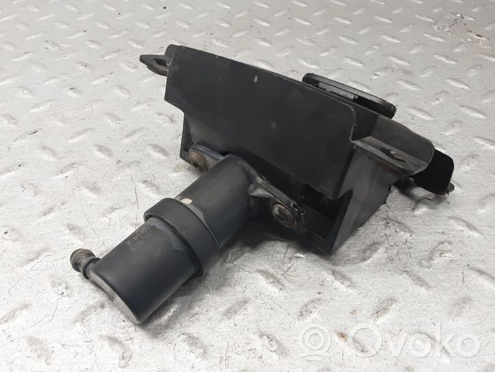 Volkswagen Touareg I Dysza spryskiwacza lampy przedniej 7L6955978