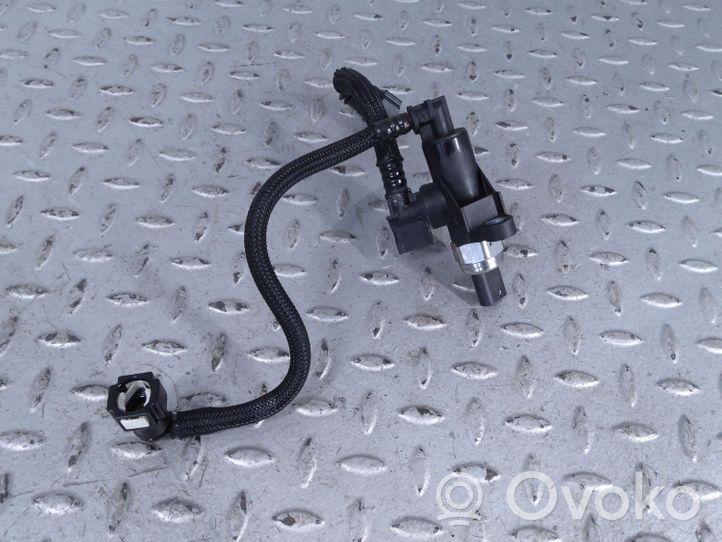 Citroen C4 III e-C4 Polttoaineputki 9821714380