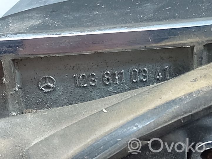 Mercedes-Benz 200 300 W123 Espejo lateral manual 1238110341