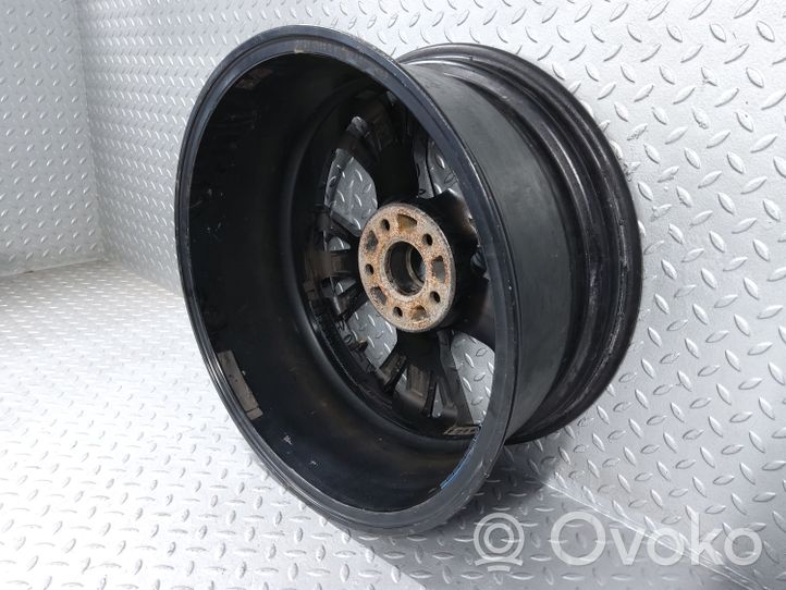 Volkswagen PASSAT B8 R18 alloy rim KBA52687